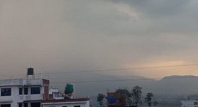 अझै केही दिन वर्षा हुने, सोमबारदेखि मौसममा क्रमिक सुधार